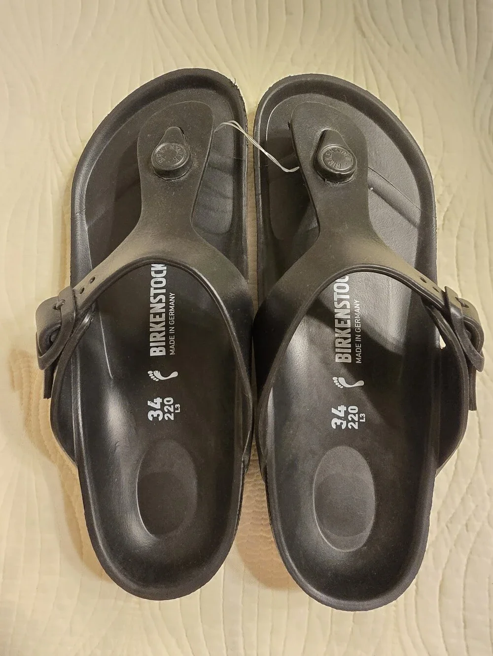 NWOT Birkenstock Gizeh Unisex Kids EVA Thong Sandals in Black